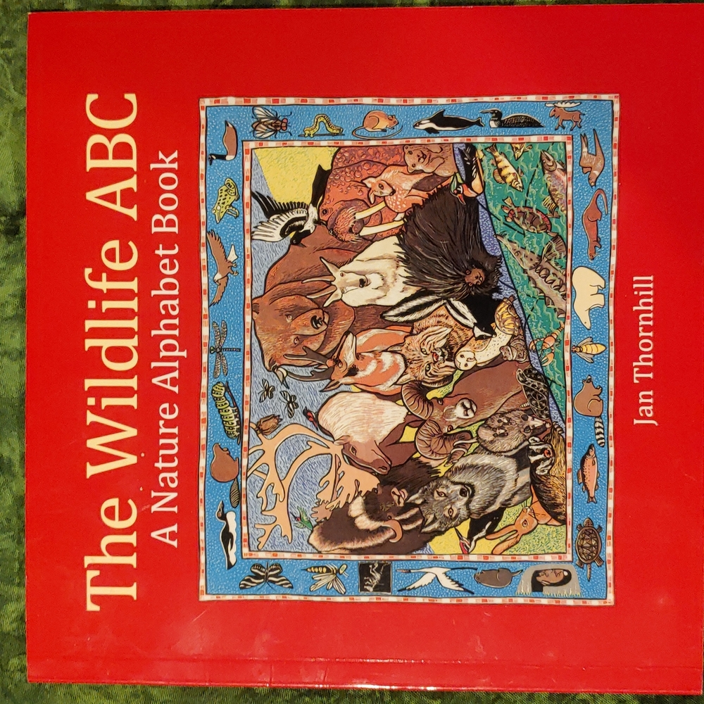 🎁 GWP -  Book <The Wildlife ABC>
